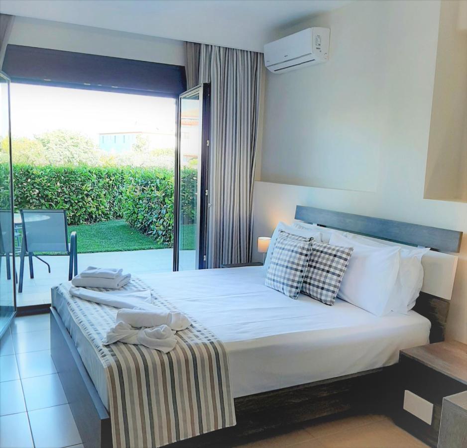 Gmare Aparthotel Gerakini Bagian luar foto