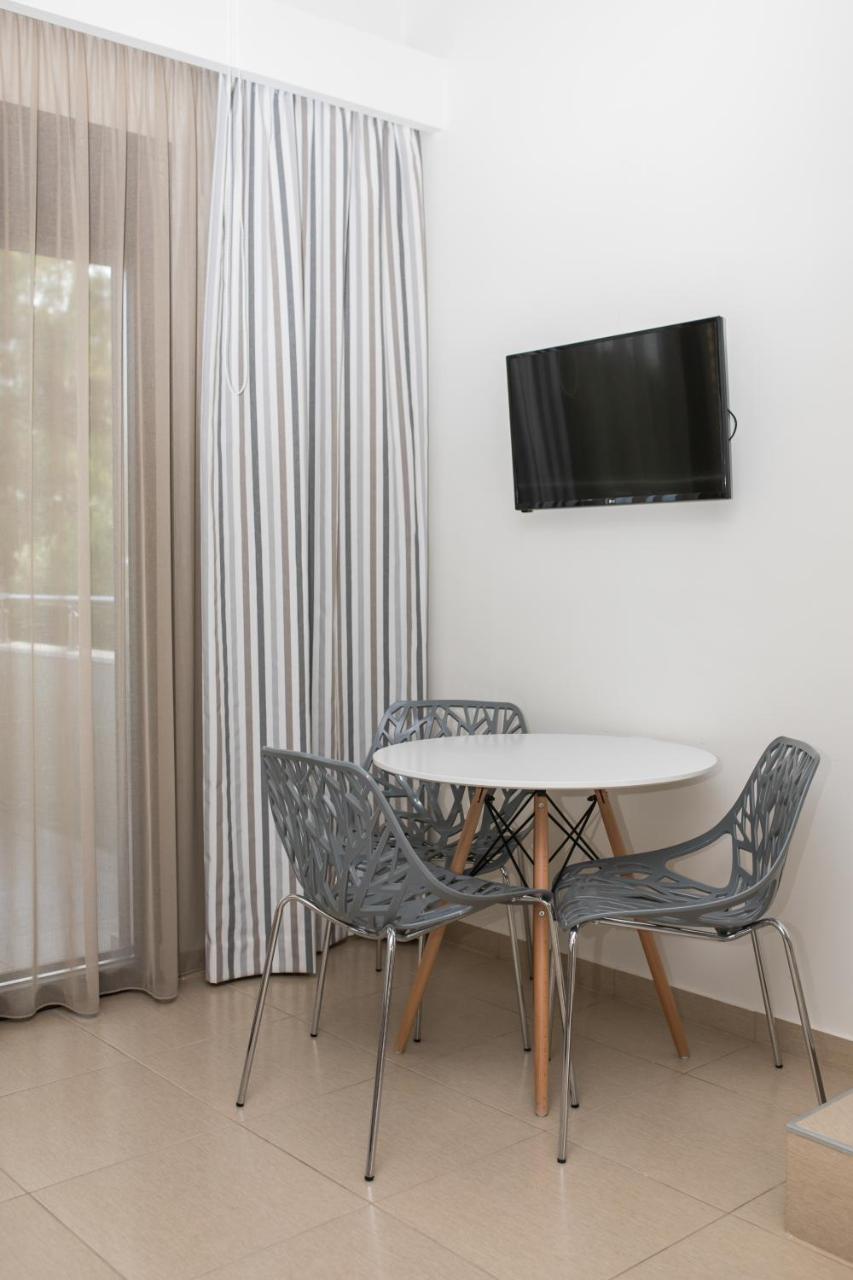 Gmare Aparthotel Gerakini Bagian luar foto